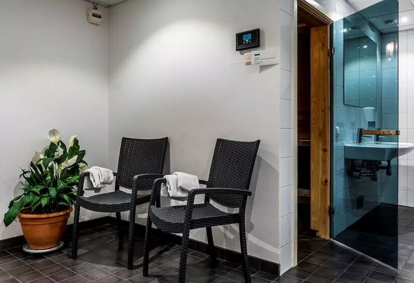 Отель Scandic Swania