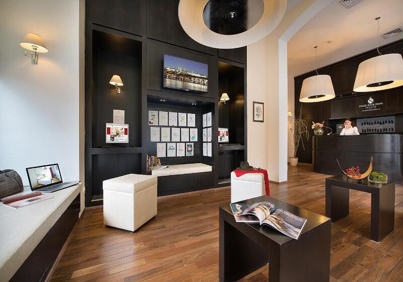 هتل Suite Home Prague