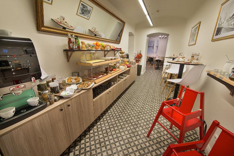 هتل Suite Home Prague