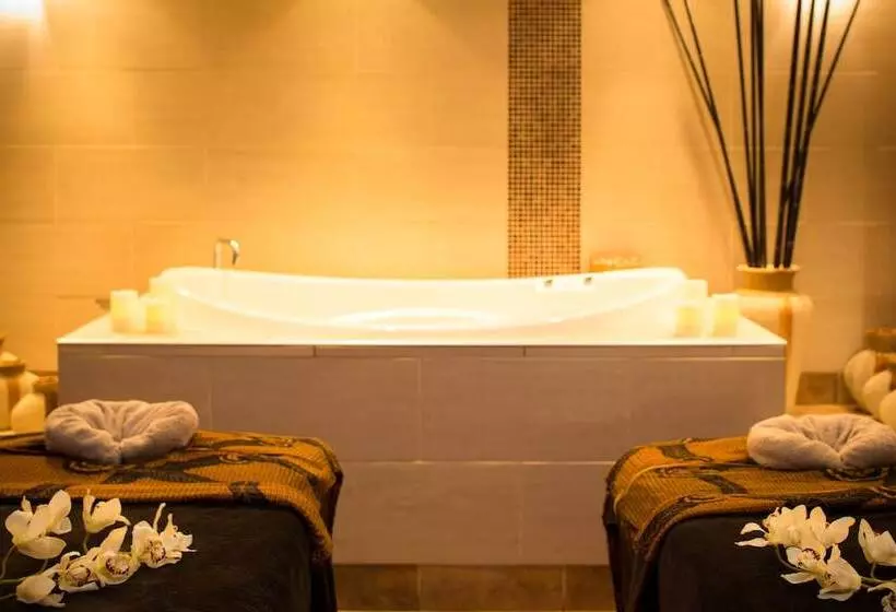 호텔 The Grand By Skycity