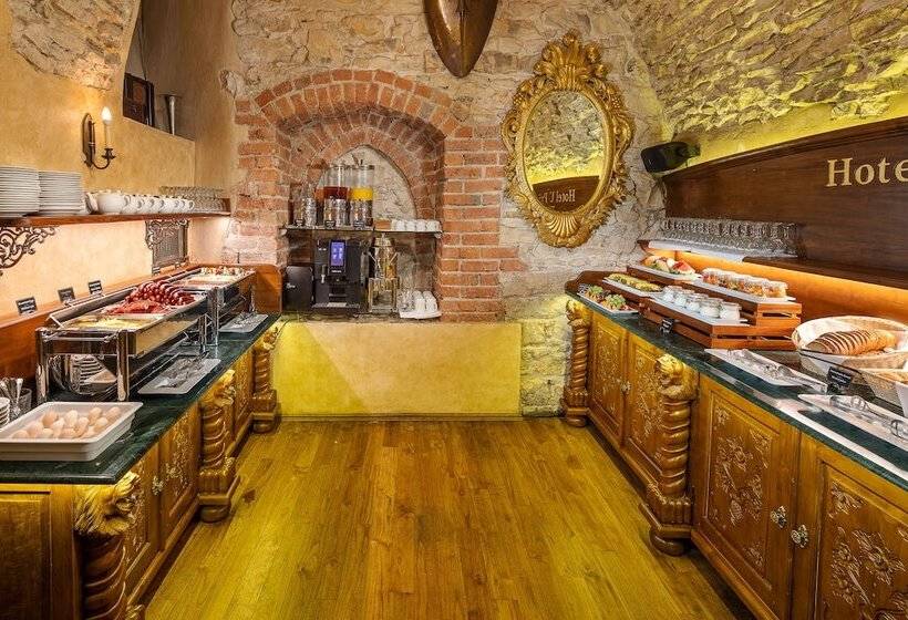 هتل U Prince Prague By Bhg