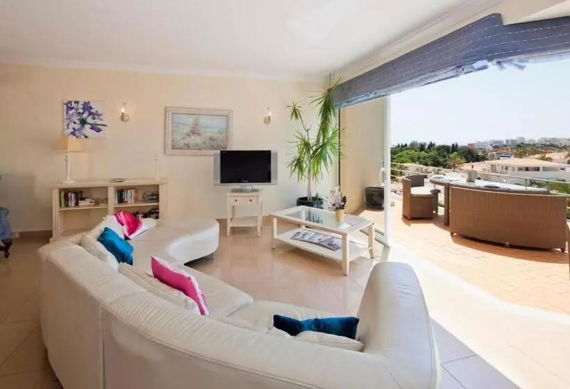 Курорт Vila Castelo Parque