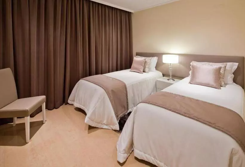 Курорт Vila Castelo Parque