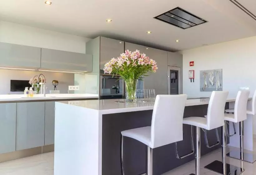 Курорт Vila Castelo Parque