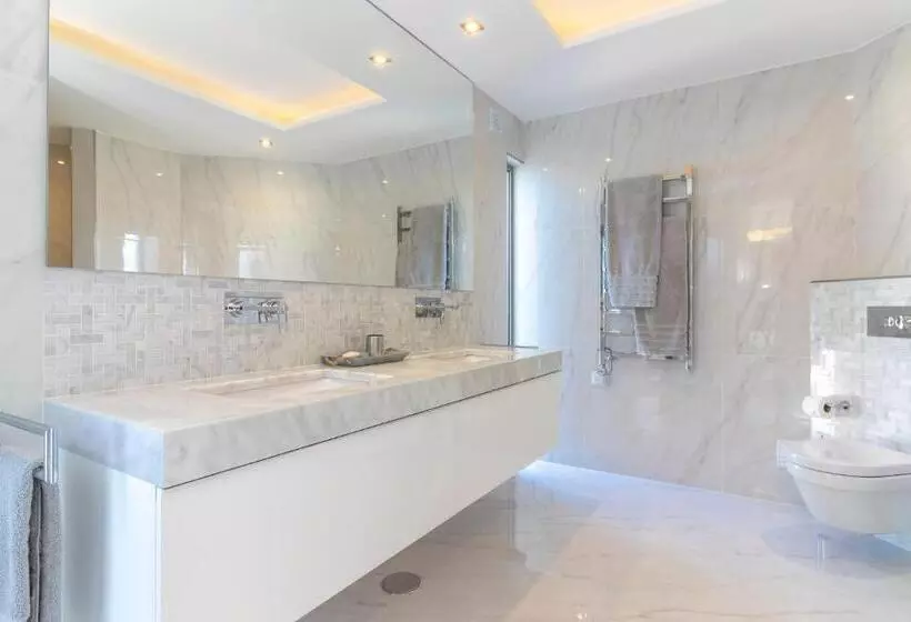 Курорт Vila Castelo Parque