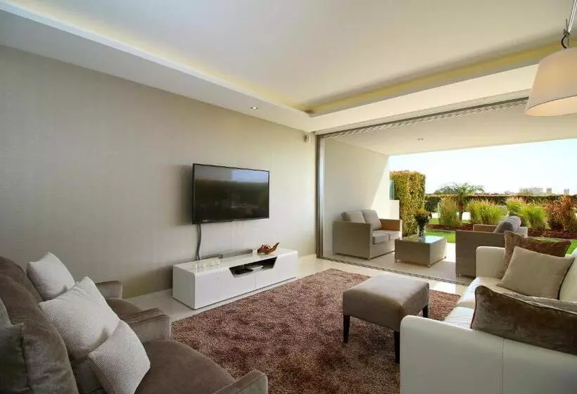 Курорт Vila Castelo Parque