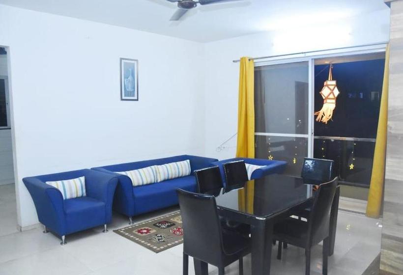 هتل Fab Nido Residency