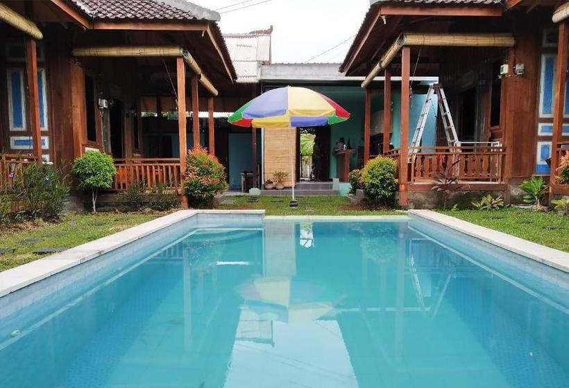 בית מלון כפרי Oyo 3834 House Tien