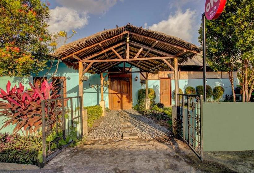 בית מלון כפרי Oyo 3834 House Tien