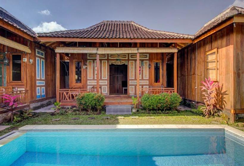 בית מלון כפרי Oyo 3834 House Tien