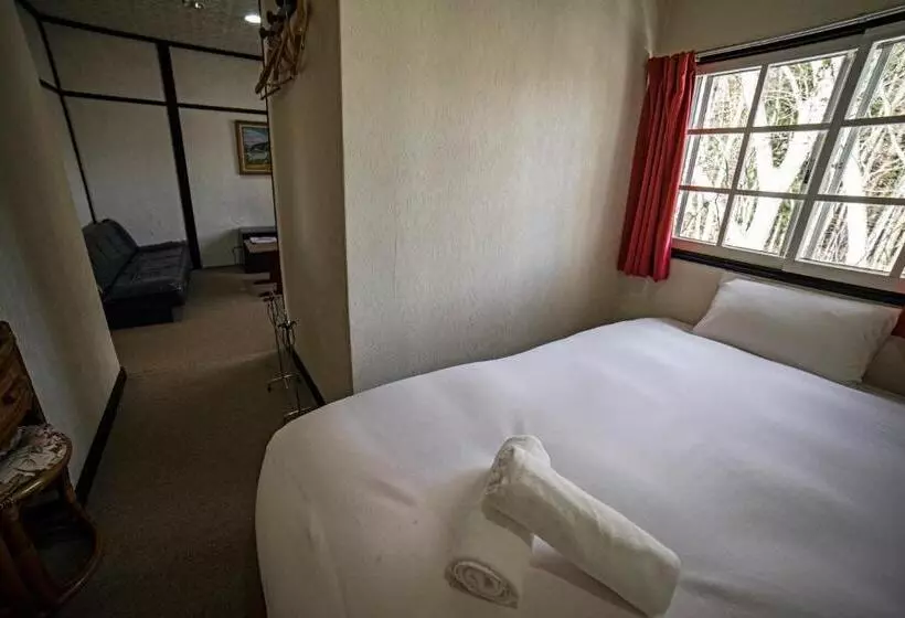 پانسیون Hakuba Matata Lodge