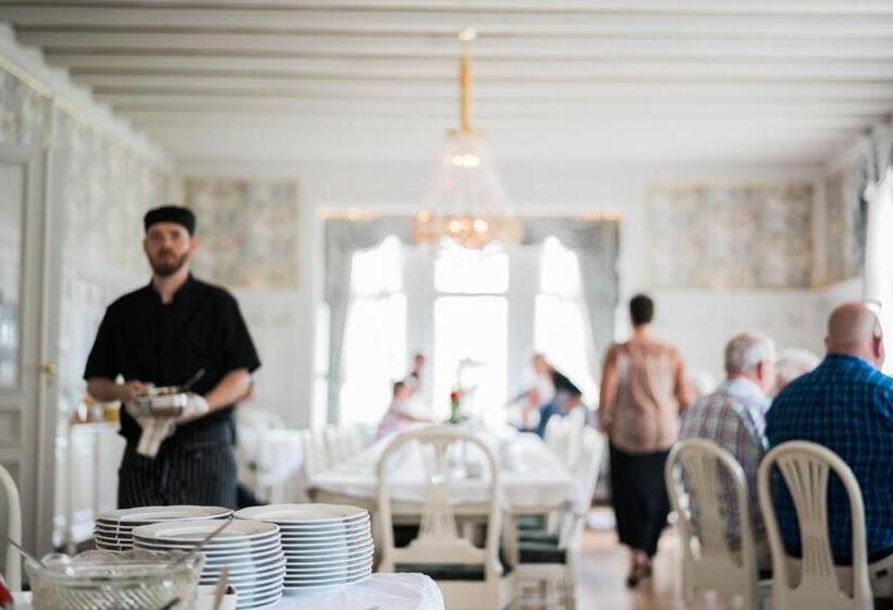 Bed and Breakfast Wedevågs Herrgård