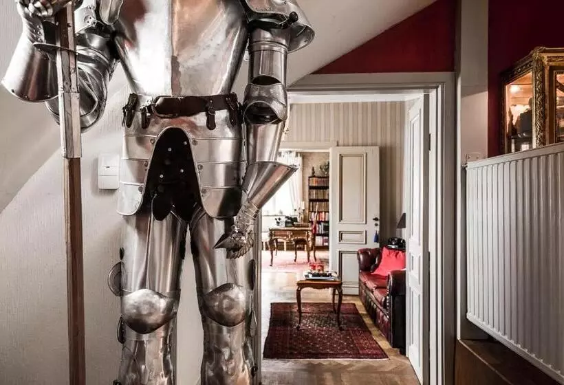 Aamiaismajoitus (B&B) Wedevågs Herrgård