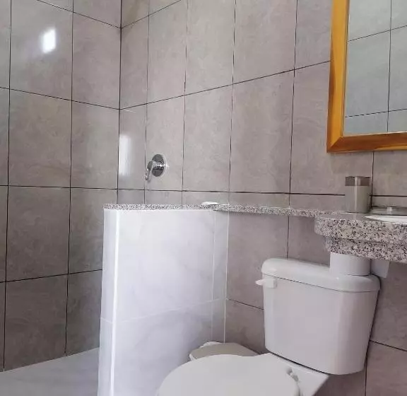 Aamiaismajoitus (B&B) Wipeout Cabaña Restaurant