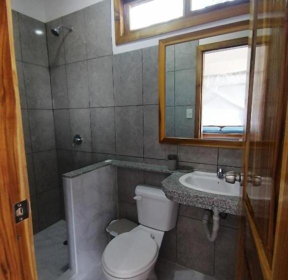 Bed & Breakfast Wipeout Cabaña Restaurant