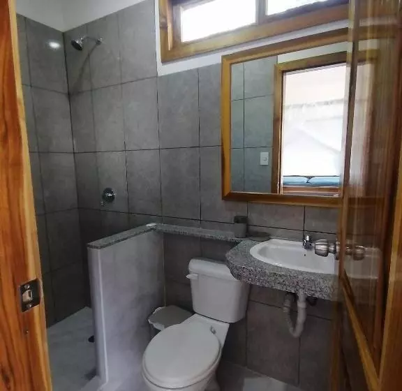 Aamiaismajoitus (B&B) Wipeout Cabaña Restaurant