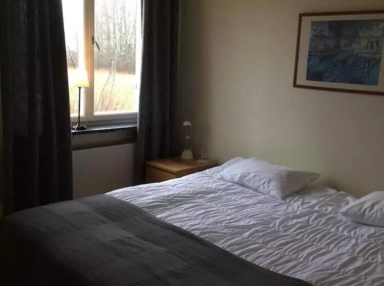 Brålanda Hotell Och Vandrarhem