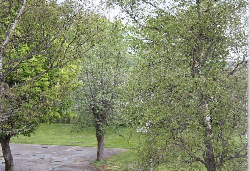 Brålanda Hotell Och Vandrarhem