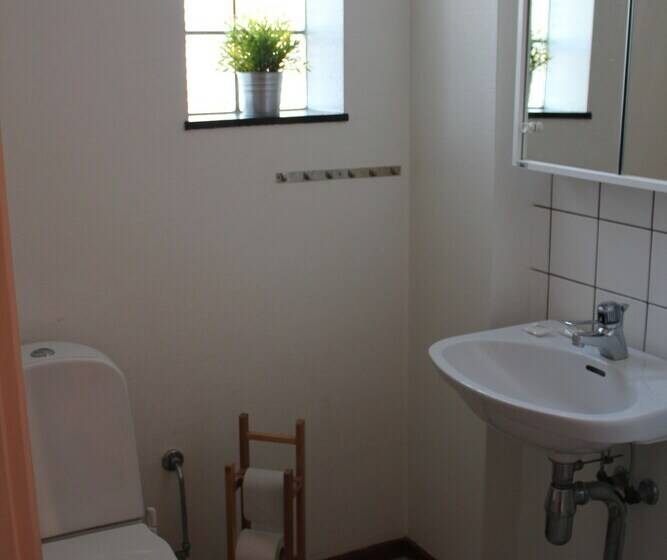 Brålanda Hotell Och Vandrarhem