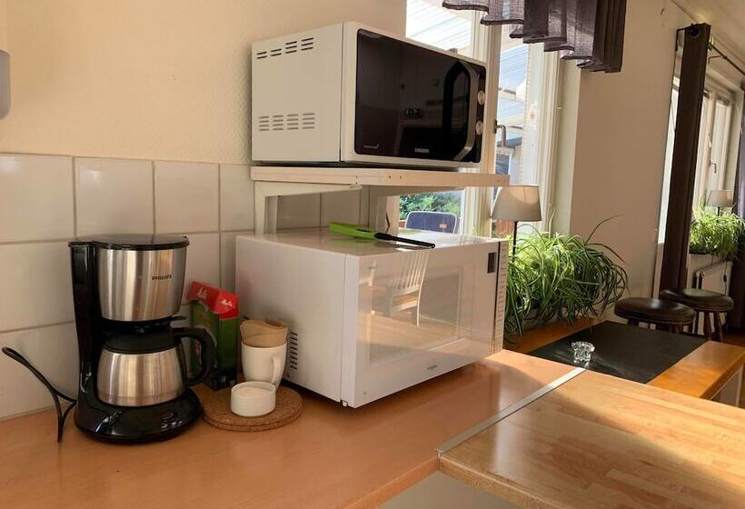 Brålanda Hotell Och Vandrarhem