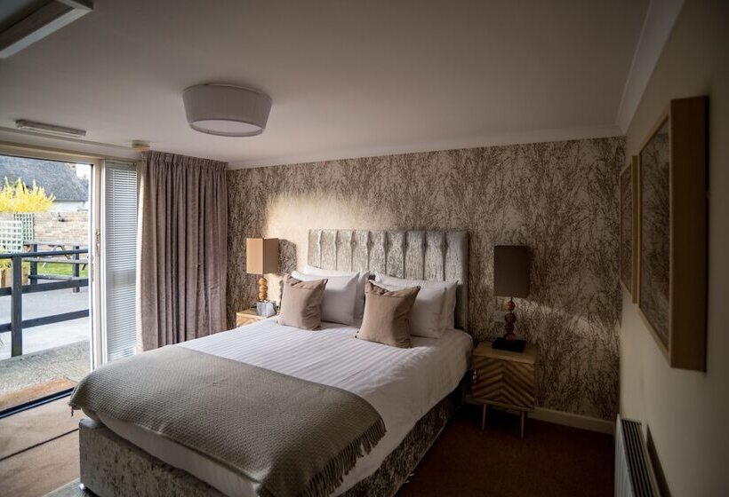 فندق Brewers Inn