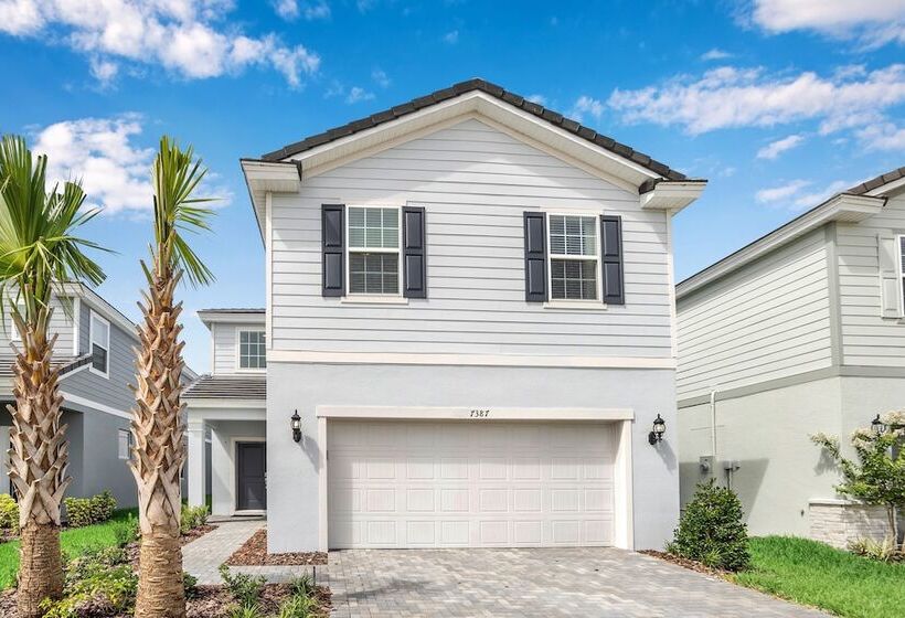 5bed 4.5ba Villa Games Pool