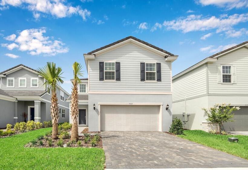 5bed 4.5ba Villa Games Pool