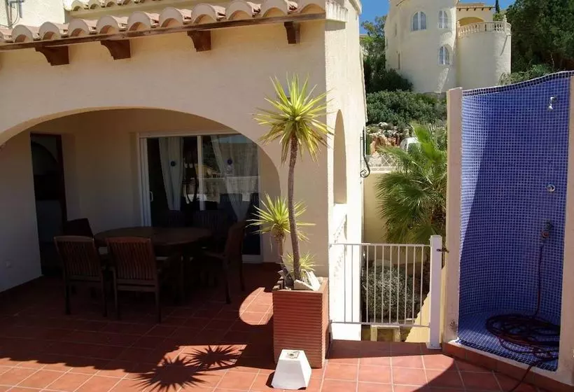 Villa Sally