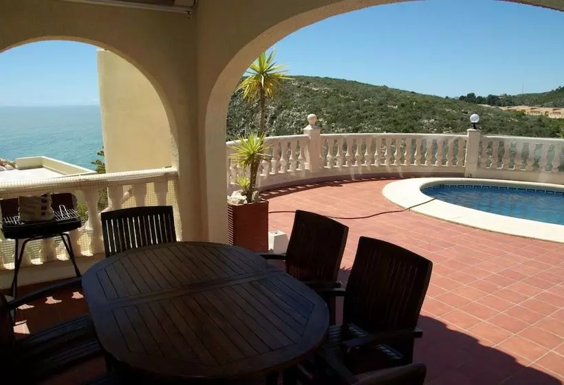 Villa Sally