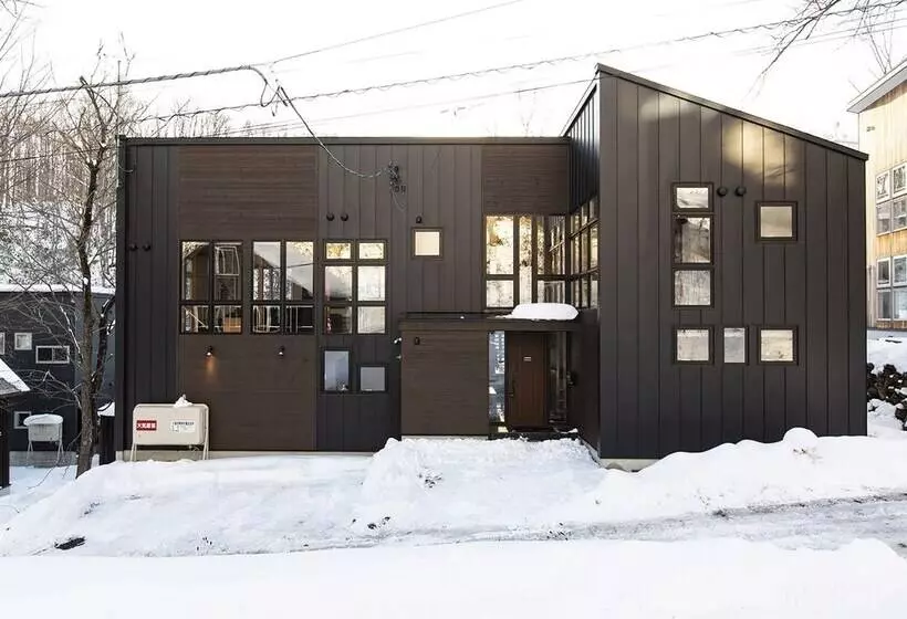 Hotelli Casi 67 Chalet