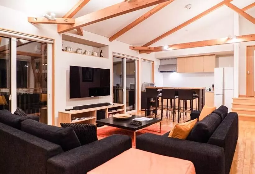 Hotelli Casi 67 Chalet