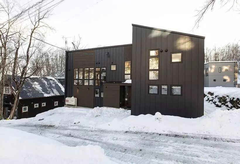 Hotelli Casi 67 Chalet