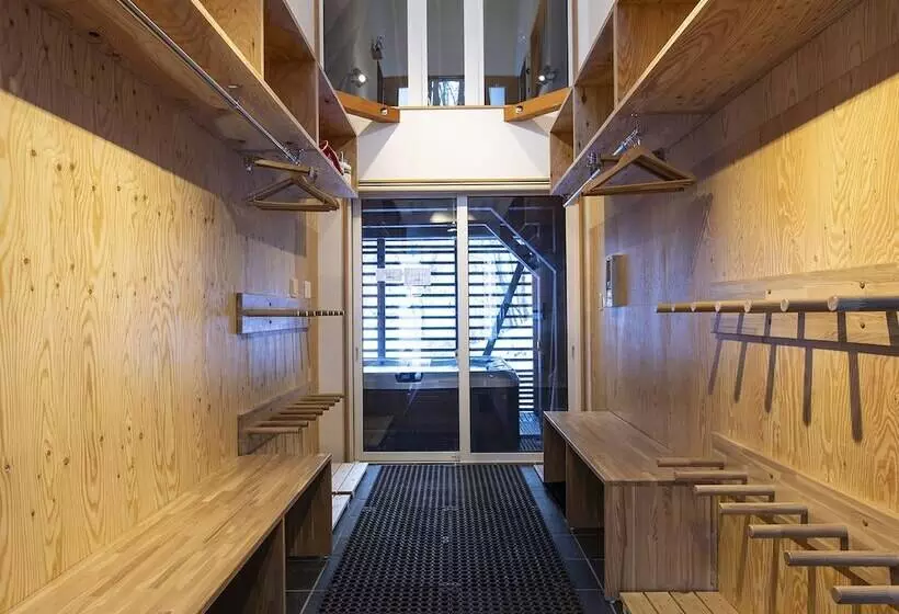 Hotelli Casi 67 Chalet