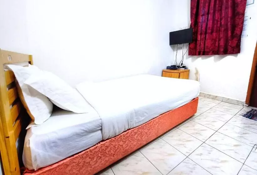 Hotelli Chalet Yunie Marang By Rvh