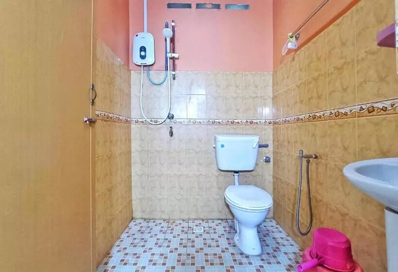 Hotelli Chalet Yunie Marang By Rvh