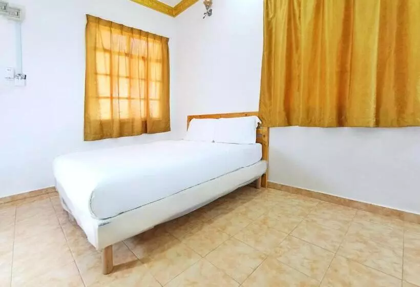 Hotelli Chalet Yunie Marang By Rvh