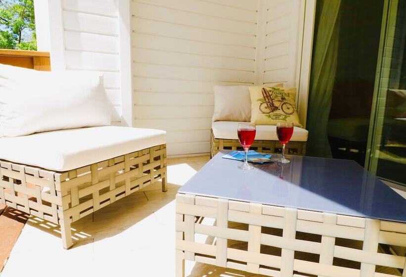 پانسیون Ananta Sun