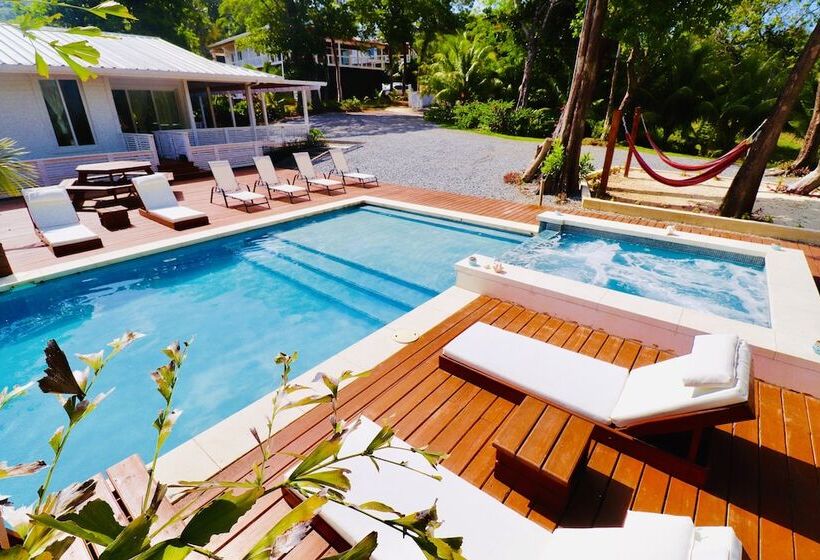 پانسیون Ananta Sun