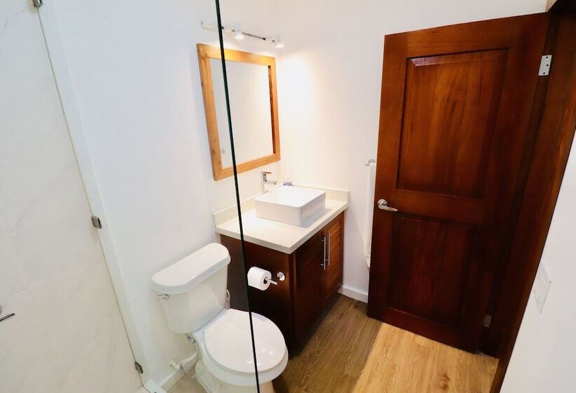 پانسیون Ananta Sun