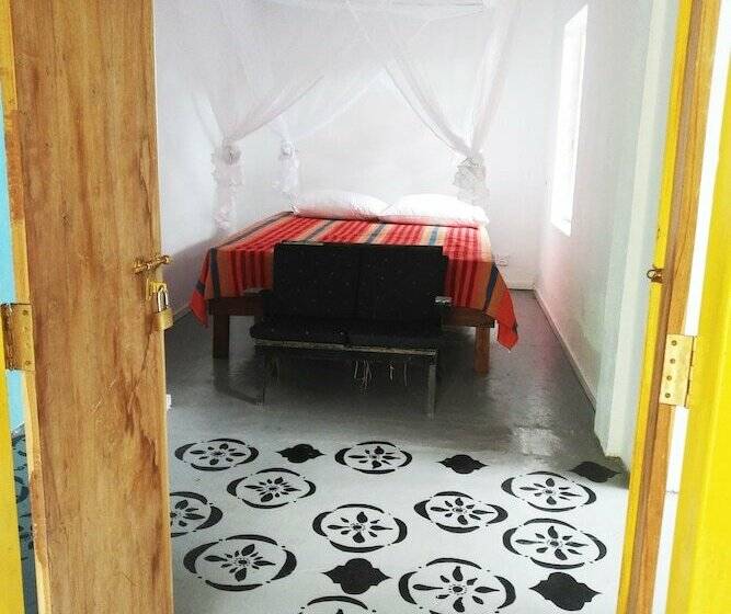 פנסיון Kayumanis House Tangalle