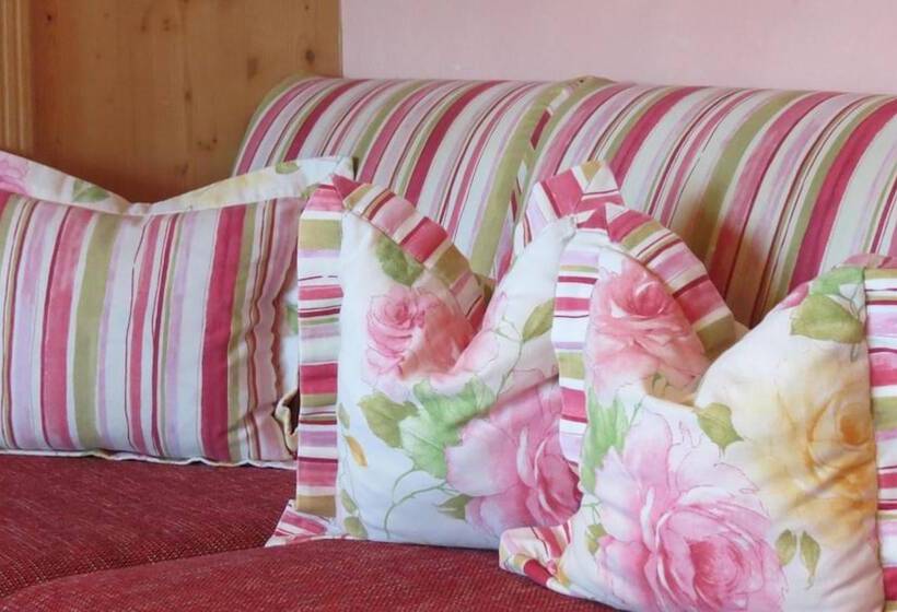 Pensão Landhaus Am Arzbach