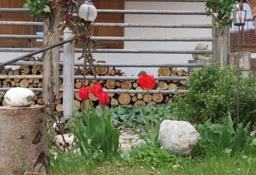 Pensão Landhaus Am Arzbach