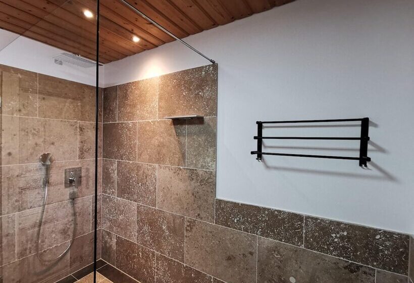 Pensão Landhaus Am Arzbach