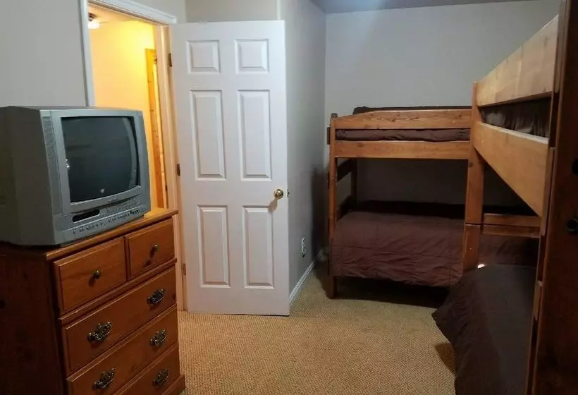 Red Rock Ranch Cabin