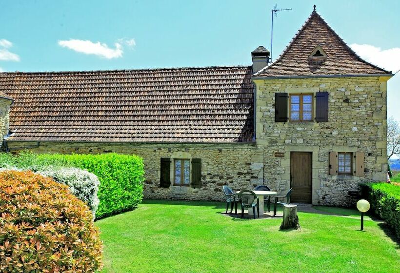 Курорт Combas Village De Gites