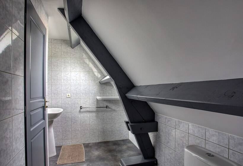 Курорт Combas Village De Gites