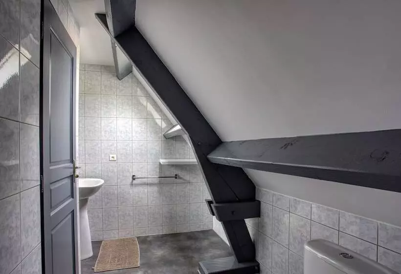 リゾートホテル Combas Village De Gites