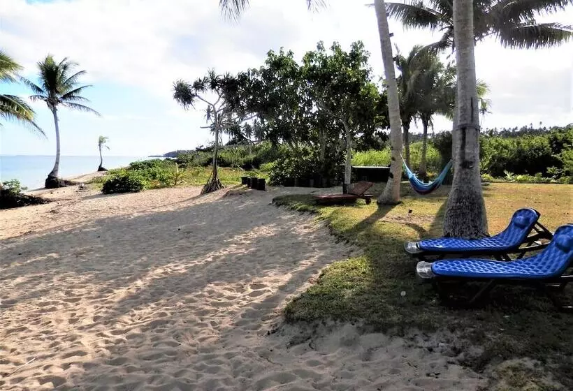 Sigasiga Sands Boutique Resort