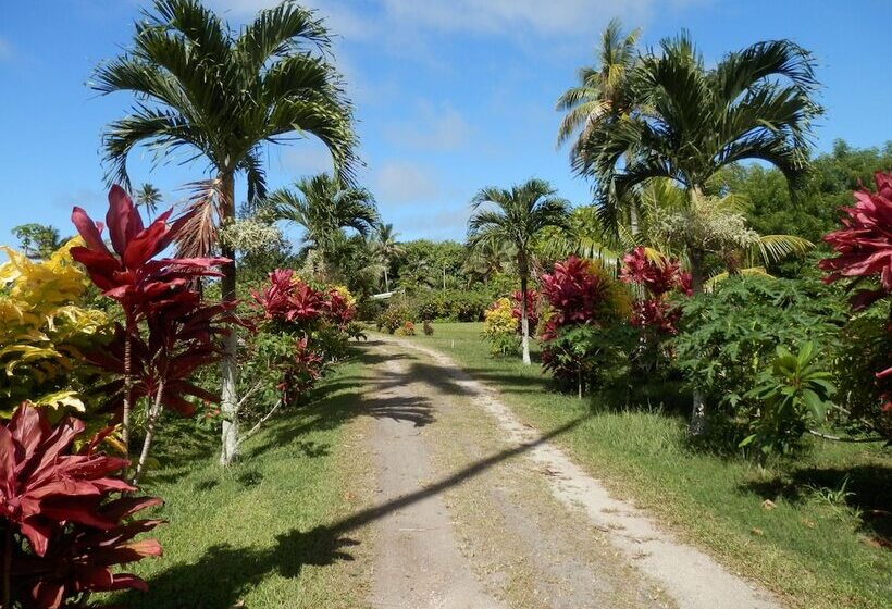 Sigasiga Sands Boutique Resort
