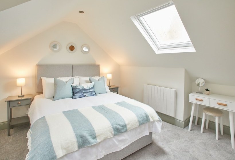 Threadneedle Cottage